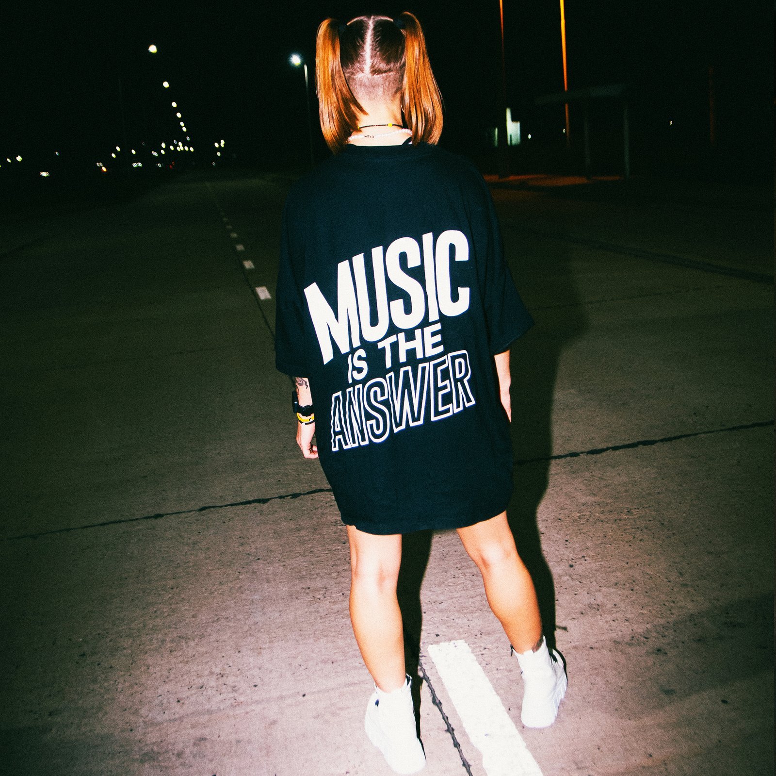 MUSIC IS THE ANSWER - Imagen 6