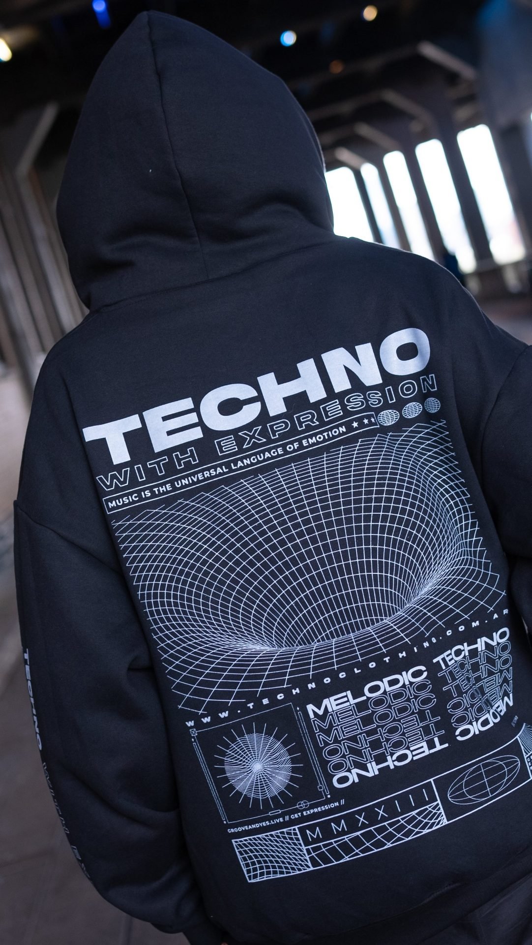 MELODIC TECHNO HOODIE BY GET EXPRESSION (CODE MT2) - Imagen 8