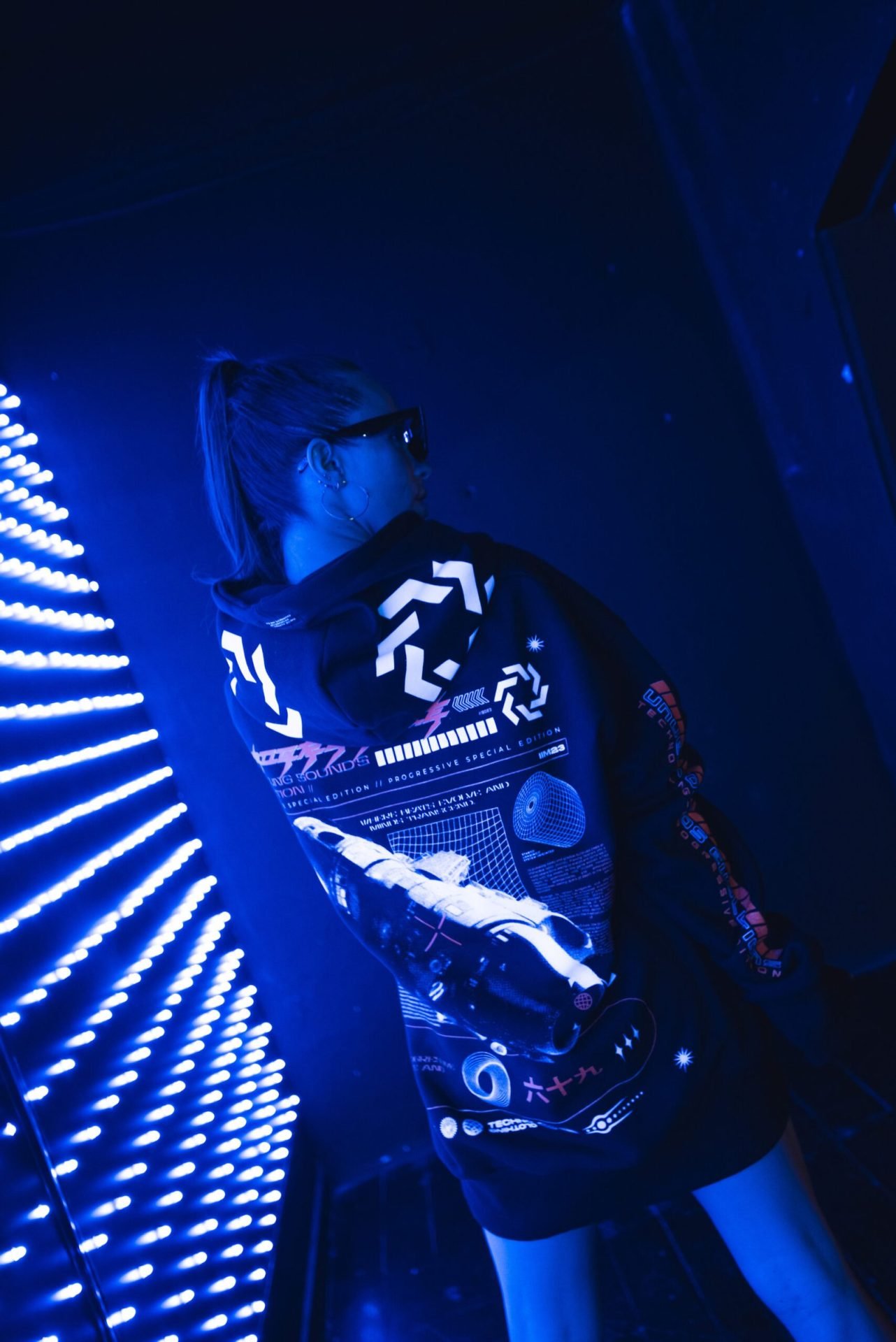 TECHNO CLOTHING - PROGRESSIVE EDITION (HOODIE) - Imagen 6