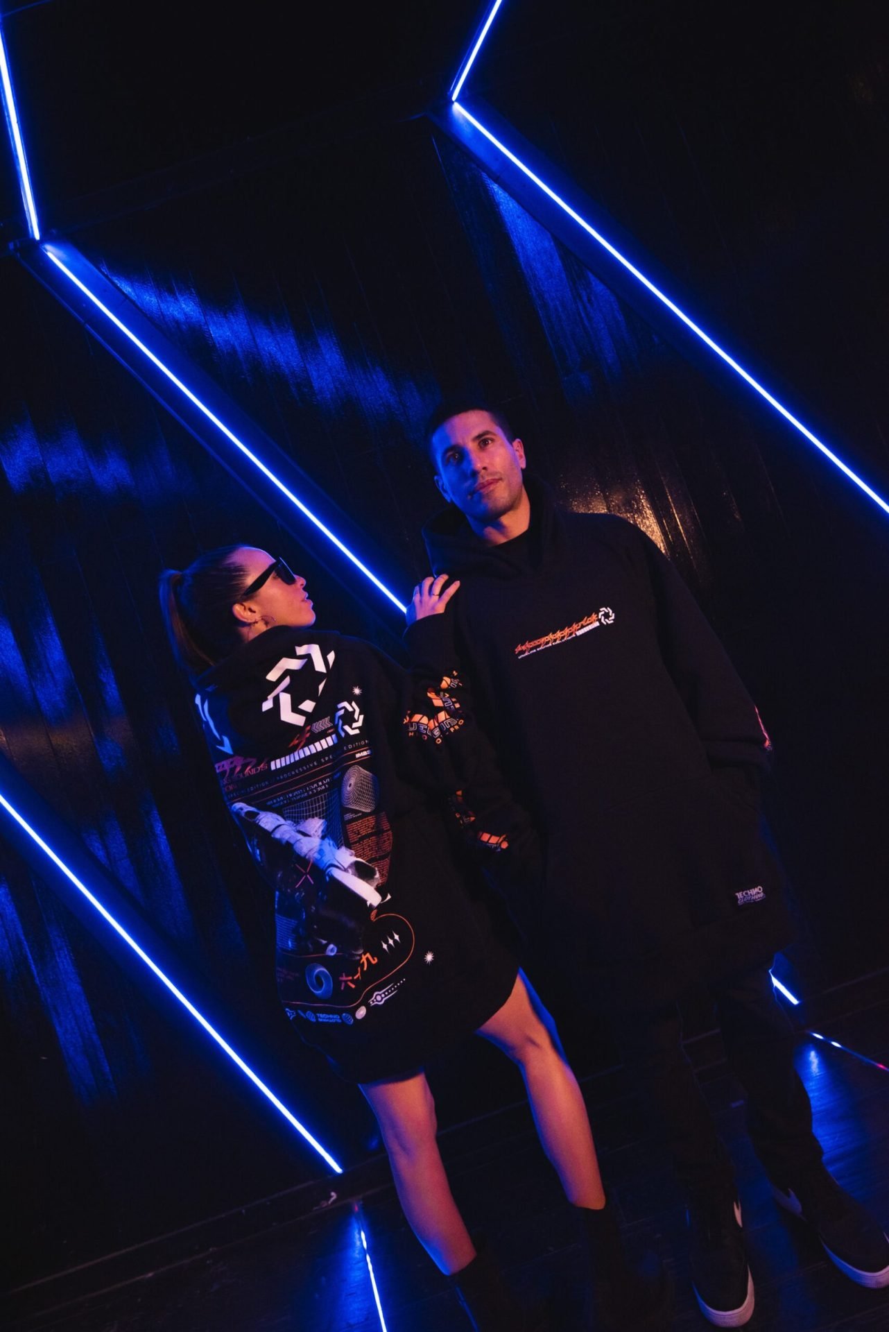 TECHNO CLOTHING - PROGRESSIVE EDITION (HOODIE) - Imagen 4